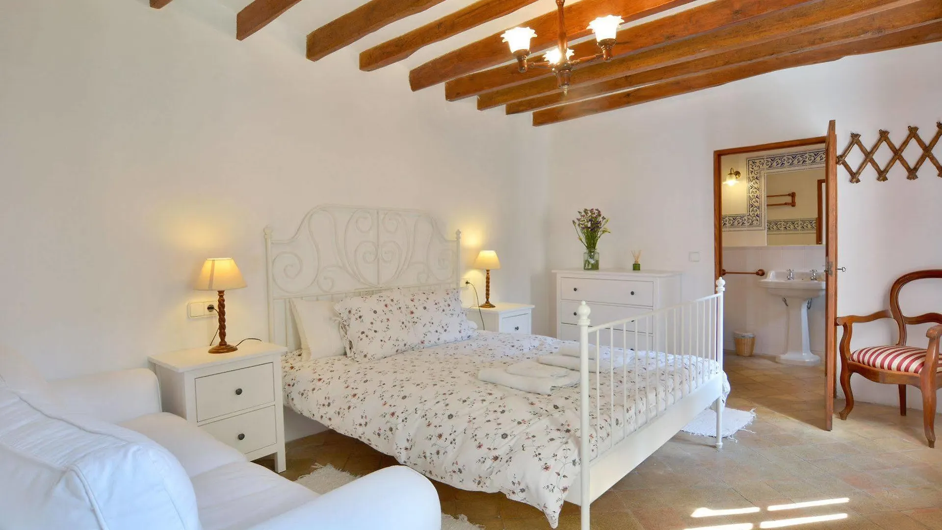 Can Busquets Banyalbufar Hotel